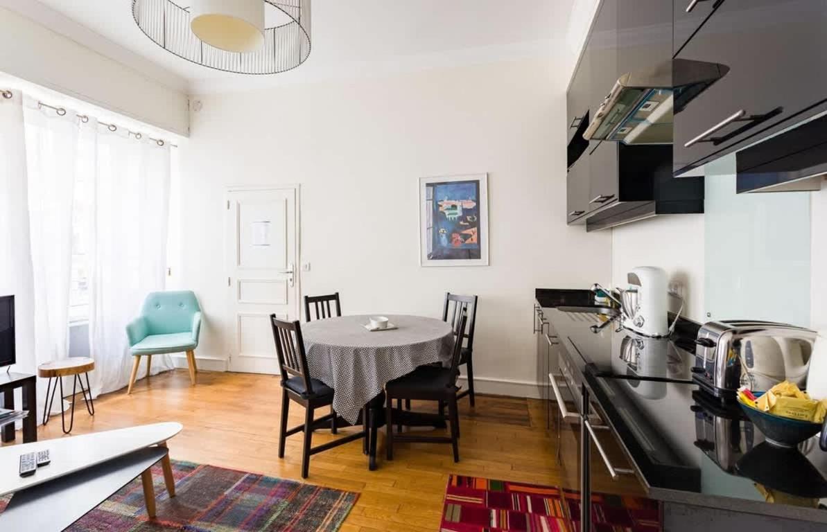 Le Chapitre - Appartement Cosy, Centre Historique Rennes Bagian luar foto